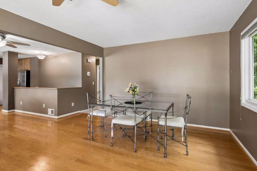 5616 W 78th Street, Minneapolis, MN 55439