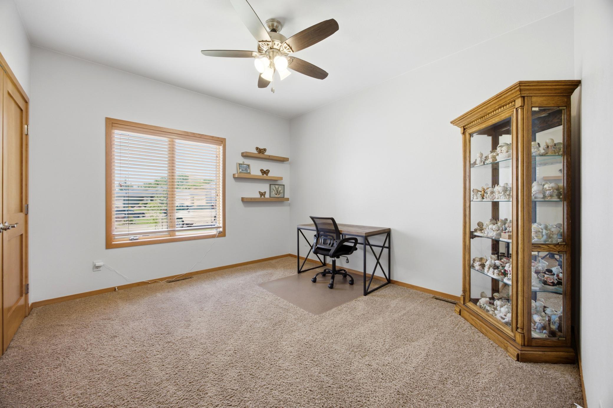 Office/Bedroom 2