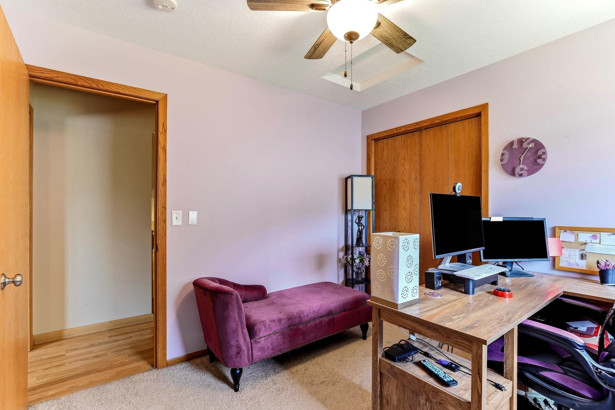 25-web-or-mls-8594-Underwood-Ln-25.jpg