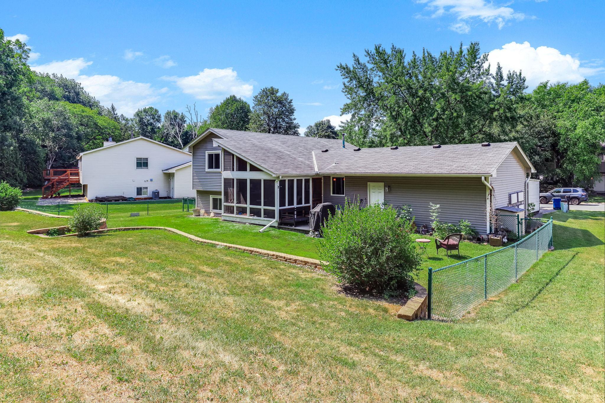 34-web-or-mls-8594-Underwood-Ln-34.jpg