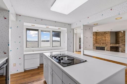 5360 Howards Point Road, Excelsior, MN 55331
