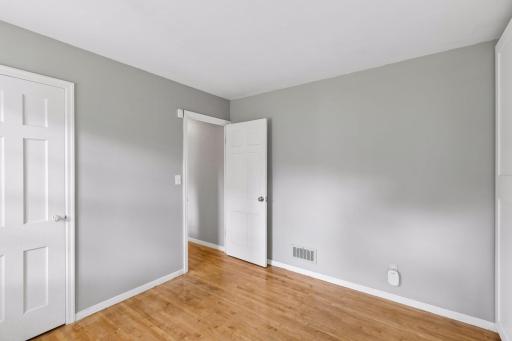 1445 Larpenteur Avenue W, Saint Paul, MN 55113