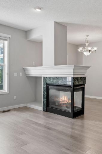 15-web-or-mls-19754 Meadowlark Way-15.jpg