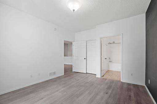 28-web-or-mls-19754 Meadowlark Way-28.jpg