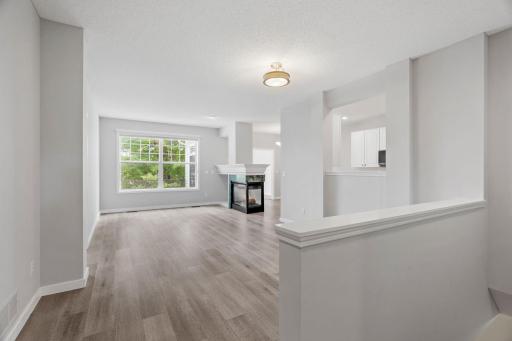 10-web-or-mls-19754 Meadowlark Way-10.jpg