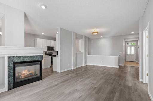 16-web-or-mls-19754 Meadowlark Way-16.jpg