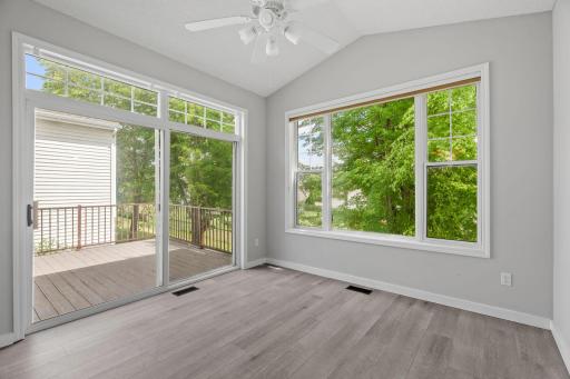 24-web-or-mls-19754 Meadowlark Way-24.jpg