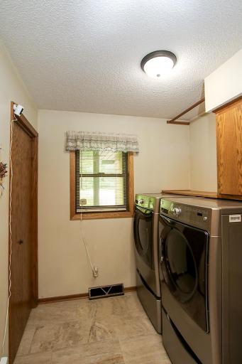 19634 Skyview Circle, Hutchinson, MN 55350