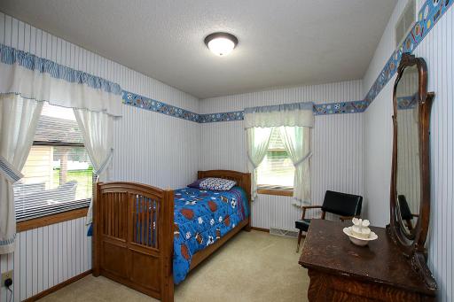 19634 Skyview Circle, Hutchinson, MN 55350