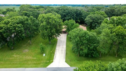 19634 Skyview Circle, Hutchinson, MN 55350