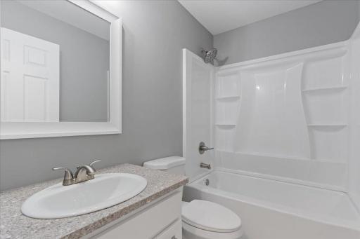 121 Ridgeway Path, Walker, MN 56484