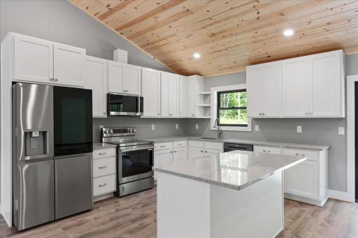 121 Ridgeway Path, Walker, MN 56484