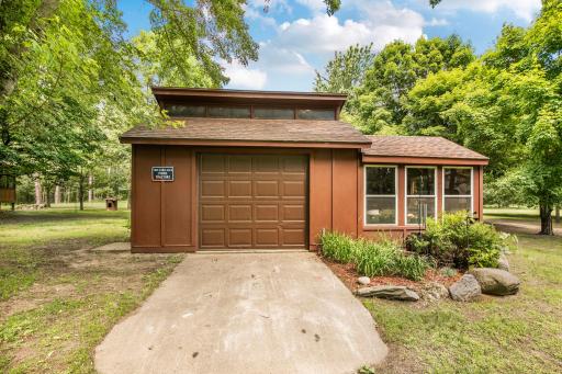 Detached garage/garden shed