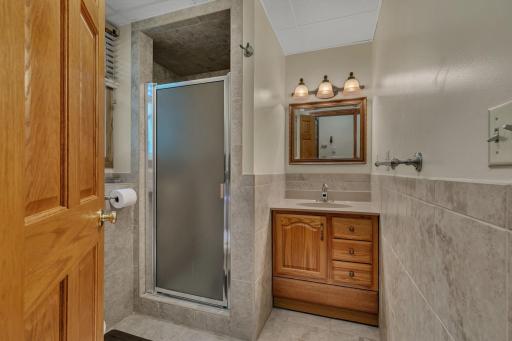 lower level 3/4 bathroom