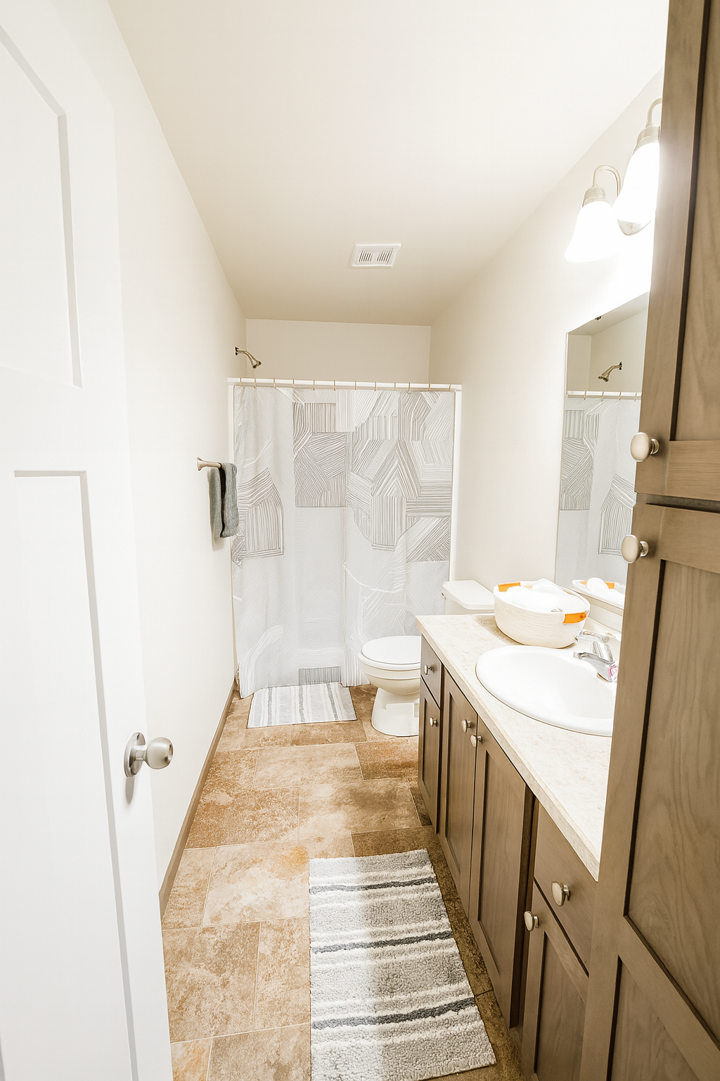 Pic 12 Bathroom 2.png