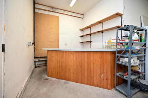 39 Workshop-Storage Area.jpg
