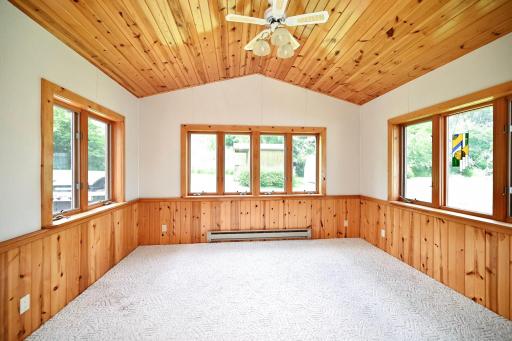 11 Sun Room I.jpg