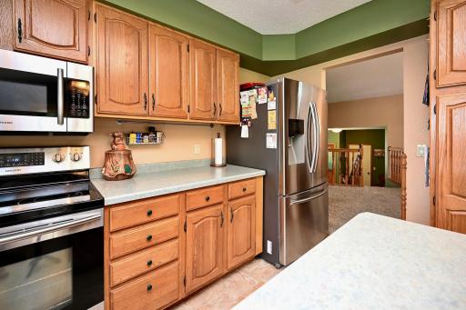 10 Kitchen II.jpg