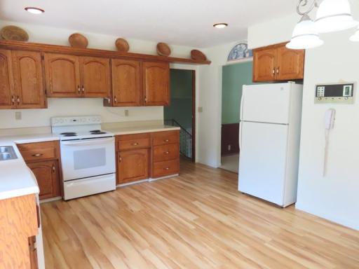 111 Bottinea kitchen.jpg