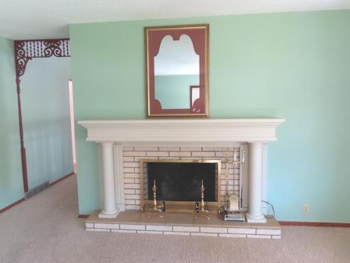 111 Bottineau f pl LR.jpg