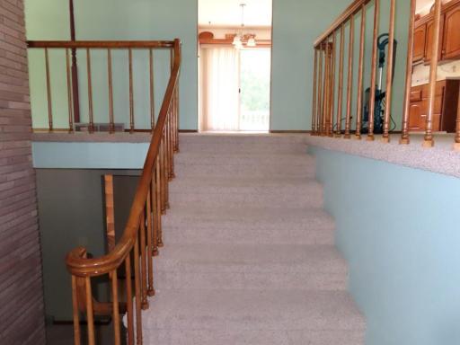 111 Bottinea stairway to upper level.jpg