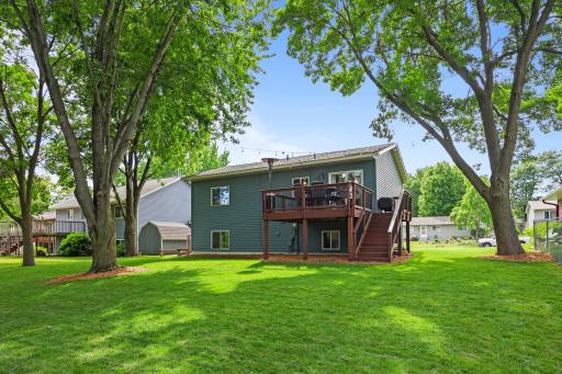 880 Pearl View Drive, Sauk Rapids, MN 56379