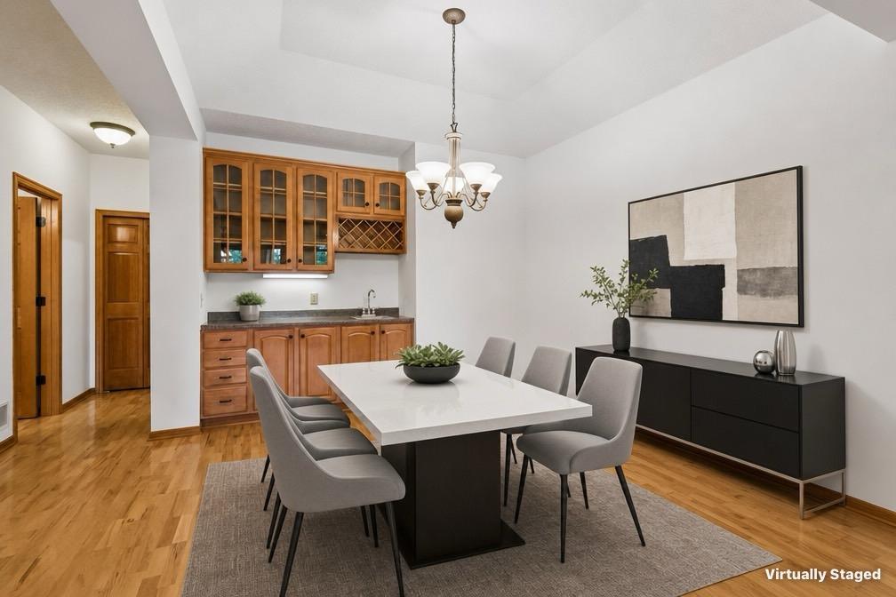 Dining Room Ai staged