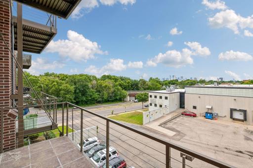 1901 E Hennepin Avenue, 305, Minneapolis, MN 55413