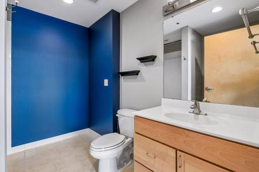 1901 E Hennepin Avenue, 305, Minneapolis, MN 55413