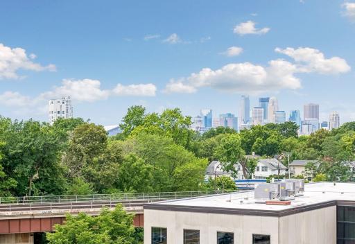 1901 E Hennepin Avenue, 305, Minneapolis, MN 55413