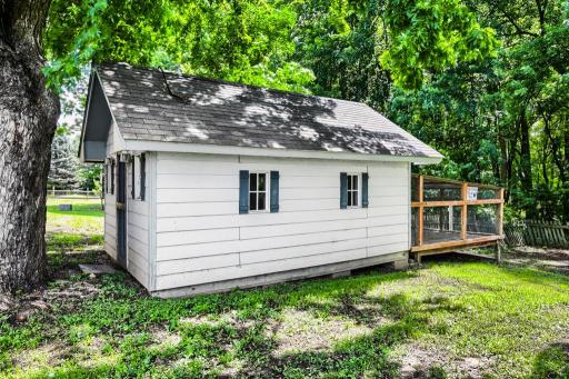 Chicken coop or use as a playhouse