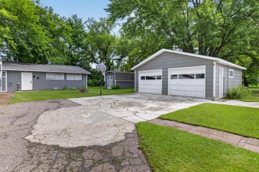 500 8th Street SE, Braham, MN 55006
