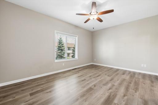 4147 Blakewood Drive, Shakopee, MN 55379