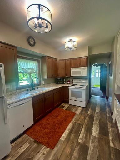 706 Franklin Street SW, Hutchinson, MN 55350