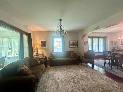 706 Franklin Street SW, Hutchinson, MN 55350