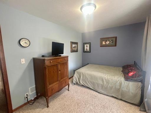 706 Franklin Street SW, Hutchinson, MN 55350