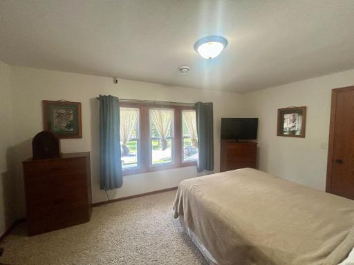 706 Franklin Street SW, Hutchinson, MN 55350