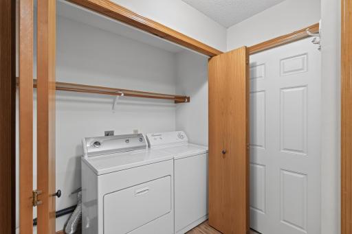 985 106th Lane NW, 54, Coon Rapids, MN 55433
