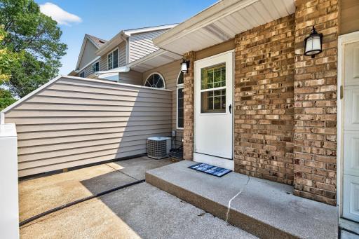 985 106th Lane NW, 54, Coon Rapids, MN 55433