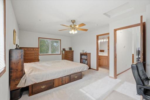 19-Primary Bedroom.jpg