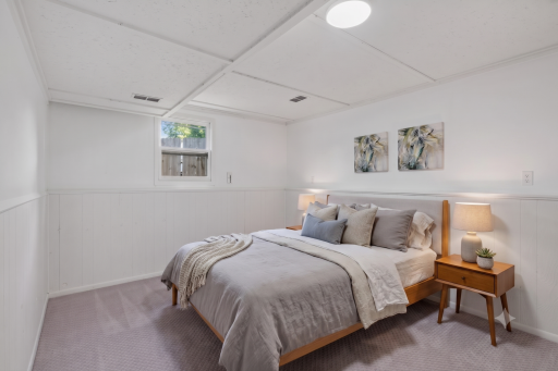 Lower level: bedroom 4 (virtually staged)