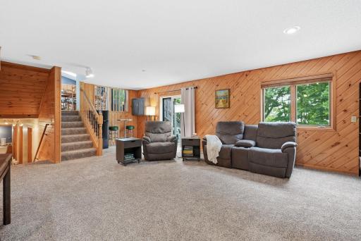 13611 Fox Lake Trail, Faribault, MN 55021