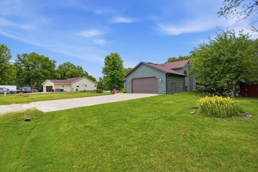 13611 Fox Lake Trail, Faribault, MN 55021