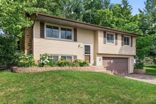 3884 Calcite Drive, Saint Paul, MN 55122