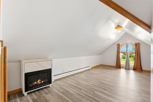710 1st Avenue NW, Faribault, MN 55021
