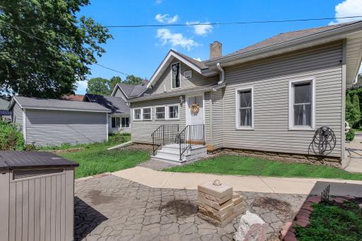 710 1st Avenue NW, Faribault, MN 55021