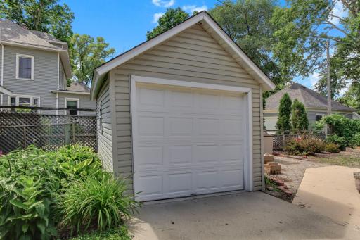 710 1st Avenue NW, Faribault, MN 55021