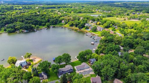 9247 Lake Riley Boulevard, Chanhassen, MN 55317