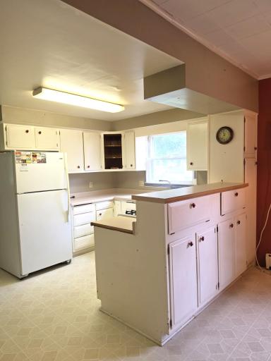 411 Pine Street, Paynesville, MN 56362