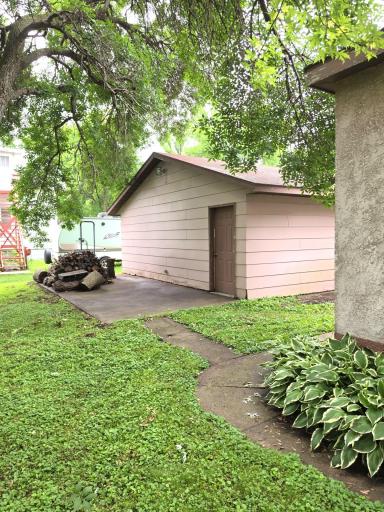 411 Pine Street, Paynesville, MN 56362